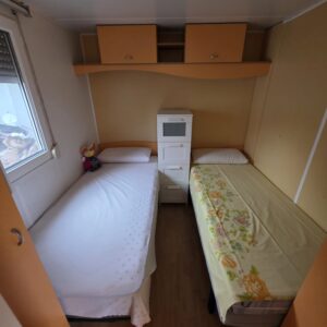 Habitación camas paralelas