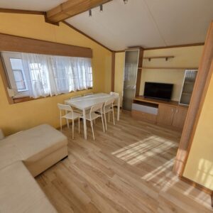 Salón comedor y mueble TV